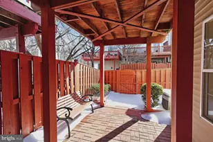 6635 Creek Point Way, Alexandria, VA 22315 - Photo 26