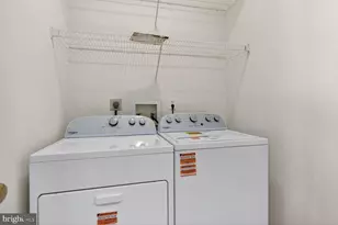 6635 Creek Point Way, Alexandria, VA 22315 - Photo 14