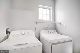 6610 Thackwell Way, Alexandria, VA 22315 - Photo 36