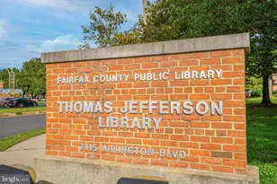 7748 New Providence Dr, Falls Church, VA 22042 - Photo 62