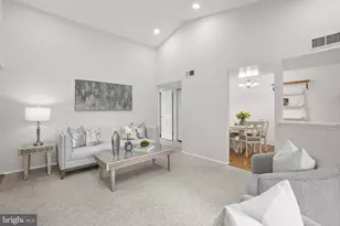 7748 New Providence Dr, Falls Church, VA 22042 - Photo 6