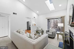 7748 New Providence Dr, Falls Church, VA 22042 - Photo 8