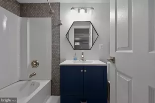 4401 Roundhill Rd, Alexandria, VA 22310 - Photo 20