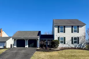 13914 Cristo Ct, Centreville, VA 20120 - Photo 2