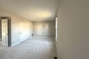 13914 Cristo Ct, Centreville, VA 20120 - Photo 16