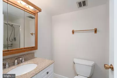 9713 Kings Crown Court #102, Fairfax, VA 22031 - Photo 18