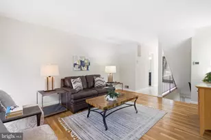 4938 Sauquoit Ln, Annandale, VA 22003 - Photo 10