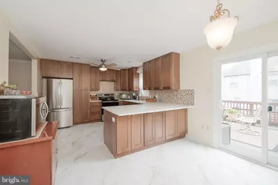 6005 Southward Way, Alexandria, VA 22315 - Photo 10