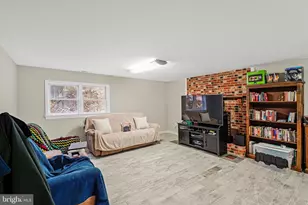 9403 Talisman Dr, Vienna, VA 22182 - Photo 34
