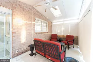 5105 Spring Rock Ct, Fairfax, VA 22032 - Photo 18