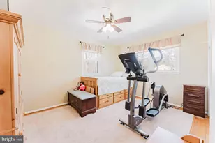 5937 Atteentee Rd, Springfield, VA 22150 - Photo 10