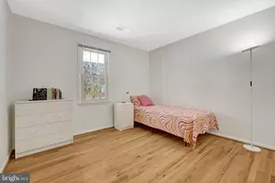 12111 Holly Knoll Cir, Great Falls, VA 22066 - Photo 32