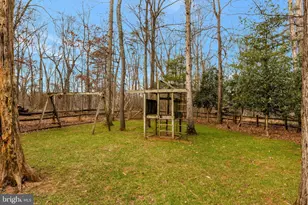 12111 Holly Knoll Cir, Great Falls, VA 22066 - Photo 50