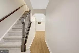 12111 Holly Knoll Cir, Great Falls, VA 22066 - Photo 36