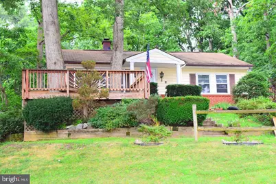 7201 Barry Road, Alexandria, VA 22315 - Photo 1