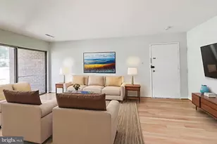 3328 Woodburn Village Dr, Annandale, VA 22003 - Photo 2