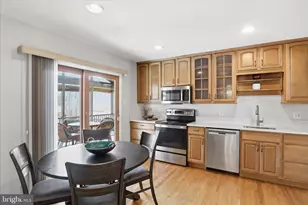 3519 Woodburn Rd, Annandale, VA 22003 - Photo 14