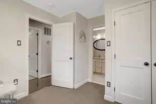 5911 Bond Ct, Alexandria, VA 22315 - Photo 38