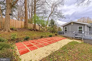 9705 Locust Hill Dr, Great Falls, VA 22066 - Photo 40