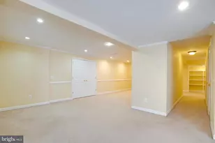 6185 Snowhill Ct, Centreville, VA 20120 - Photo 56