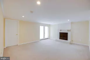6185 Snowhill Ct, Centreville, VA 20120 - Photo 54
