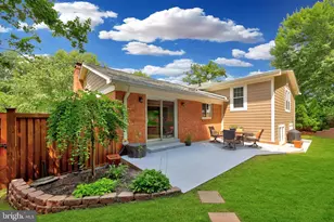 9322 Glenbrook Rd, Fairfax, VA 22031 - Photo 34