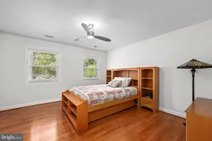 9322 Glenbrook Rd, Fairfax, VA 22031 - Photo 32