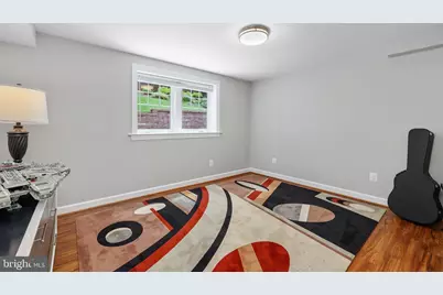 9322 Glenbrook Road, Fairfax, VA 22031 - Photo 10