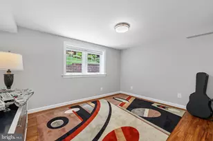 9322 Glenbrook Rd, Fairfax, VA 22031 - Photo 10