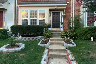 2486 Wheat Meadow Cir, Herndon, VA 20171 - Photo 1