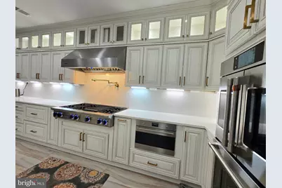 4702 Leighfield Valley Drive, Chantilly, VA 20151 - Photo 14