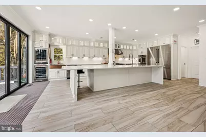 4702 Leighfield Valley Drive, Chantilly, VA 20151 - Photo 10