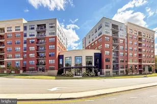 2960 Vaden Dr, Fairfax, VA 22031 - Photo 48