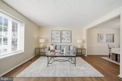 8303 White Star Court, Springfield, VA 22153 - Photo 4