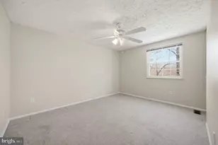 8303 White Star Ct, Springfield, VA 22153 - Photo 32