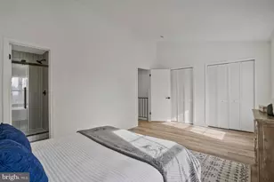 6143 Green Hollow Ct, Springfield, VA 22152 - Photo 24