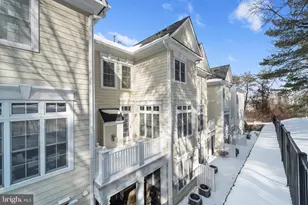 4017 Verret Dr, Fairfax, VA 22030 - Photo 38