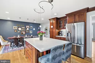 8130 Briar Creek Dr, Annandale, VA 22003 - Photo 14