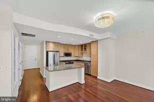 8220 Crestwood Heights Dr, McLean, VA 22102 - Photo 12