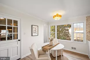 7936 St Dennis Dr, Springfield, VA 22153 - Photo 16