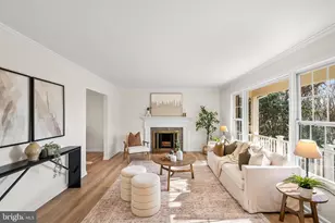 7936 St Dennis Dr, Springfield, VA 22153 - Photo 6