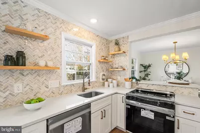 7936 Saint Dennis Drive, Springfield, VA 22153 - Photo 14