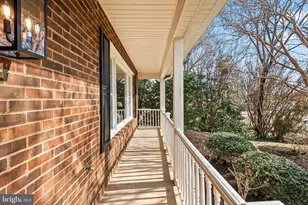 7936 St Dennis Dr, Springfield, VA 22153 - Photo 4