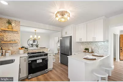 7936 Saint Dennis Drive, Springfield, VA 22153 - Photo 12