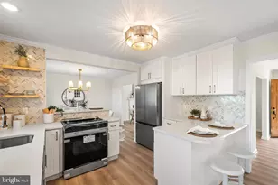 7936 St Dennis Dr, Springfield, VA 22153 - Photo 12