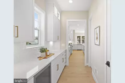 9211 Kilmarnock Drive, Fairfax, VA 22031 - Photo 12