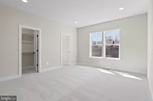 9211 Kilmarnock Dr, Fairfax, VA 22031 - Photo 66