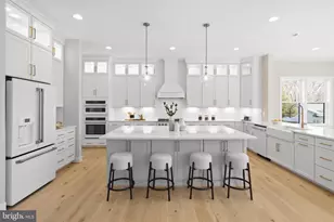 9211 Kilmarnock Dr, Fairfax, VA 22031 - Photo 16