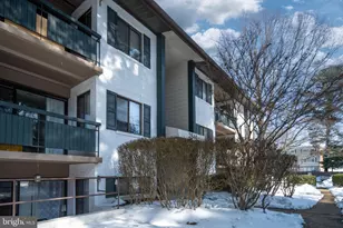 2844 Dover Ln, Falls Church, VA 22042 - Photo 6