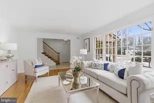 3301 Goldsboro Ct, Falls Church, VA 22042 - Photo 10